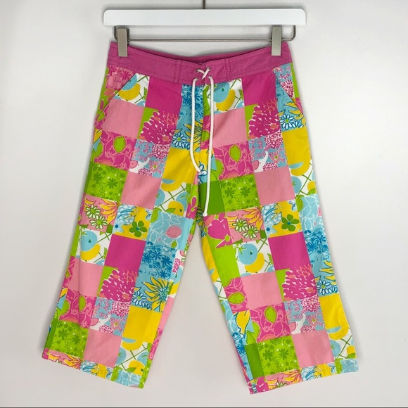 Lilly Pulitzer Floral Patch Print Capris - Picture 1 of 3